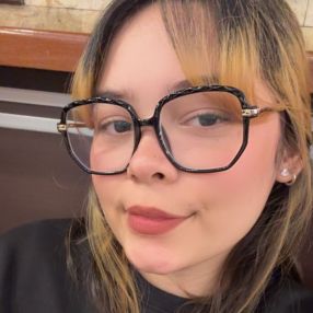 Aleanny, Niñera o canguro en Albelda de Iregua