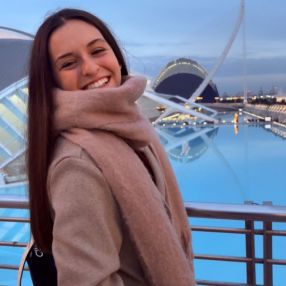 Matilde, Babysitter in Manzanares