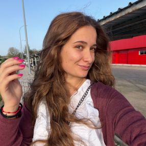 Julia, Babysitter in Santa Marta de Tormes