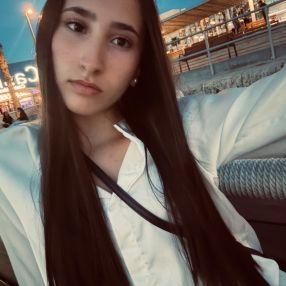Olivia, Niñera o canguro en Ondara