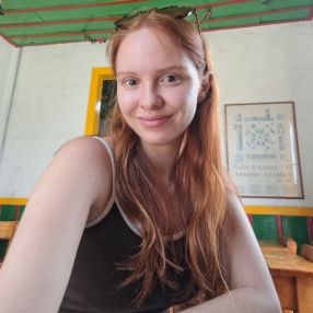 Valentina, Babysitter in El Rosario