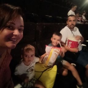 Jennifer, Familia en Ferrol