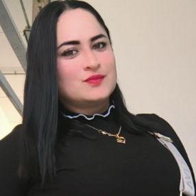 Yuli, Niñera o canguro en Arenys de Mar