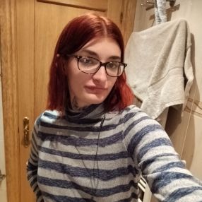 Andreea, Niñera o canguro en Calahorra