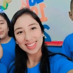 CLAUDIA, Niñera o canguro en Guadalajara