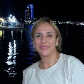 Zakia, Babysitter in Elx
