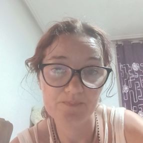 Mirabela, Niñera o canguro en Pedrola
