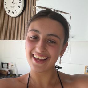 Mar, Babysitter in Cornellà del Terri
