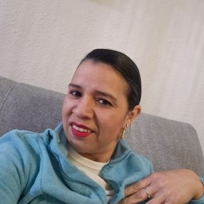 Maria de los, Niñera o canguro en Lleida