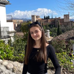 Marta, Niñera o canguro en Seville