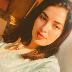 Hanane, Babysitter in Vila-seca