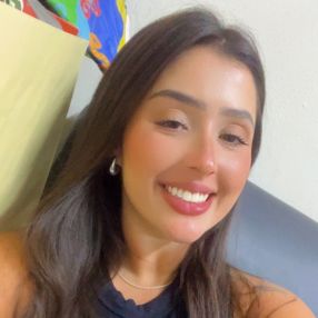 Mariane, Niñera o canguro en València