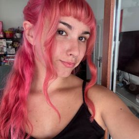 Adri, Babysitter in Laredo