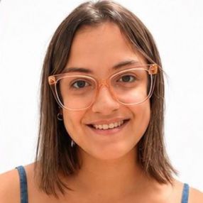 Elena, Niñera o canguro en Arrecife
