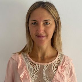 Andrea Natalia, Babysitter in Motril
