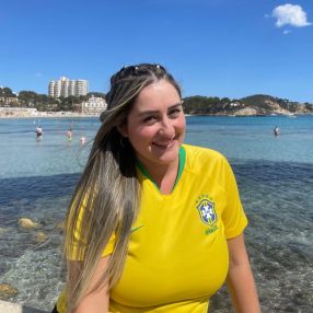 Ester Roberta, Babysitter in Algaida