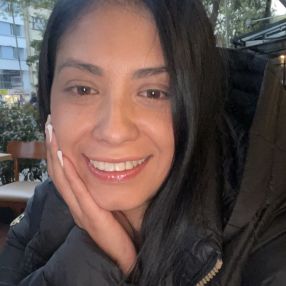 Ana milen, Babysitter in Sabadell