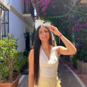 Ainara, Niñera o canguro en Vícar