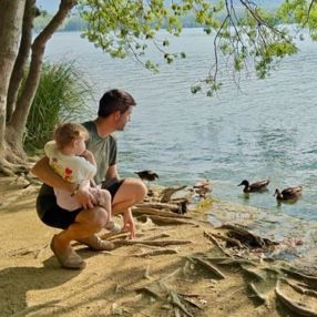 Joan, Familia en Girona