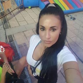 Raquel, Babysitter in Son Caliu