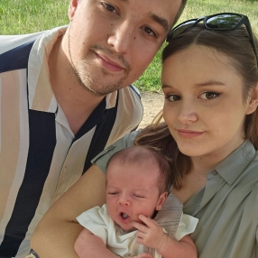 Carla, Familia en Cassà de la Selva