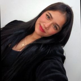 Alejandra, Niñera o canguro en Cantabria
