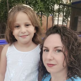 Tamara, Family in Gelves