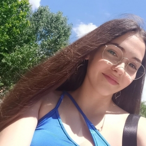 Sofia, Niñera o canguro en Simancas