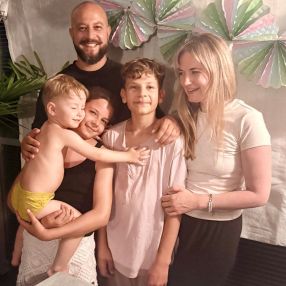 Elina, Family in Alicante