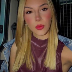 Sara, Niñera o canguro en Gáldar
