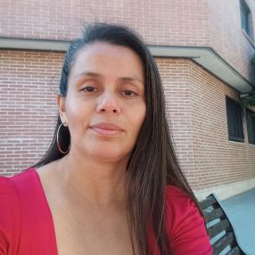 Mónica, Babysitter in Marchamalo