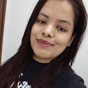 Estela, Niñera o canguro en Archena
