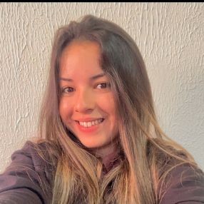 Beatriz, Niñera o canguro en Guecho