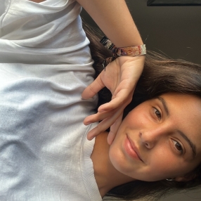 Yanira, Babysitter in Almonte