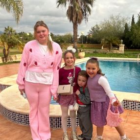 Kayleigh, Family in Alicante