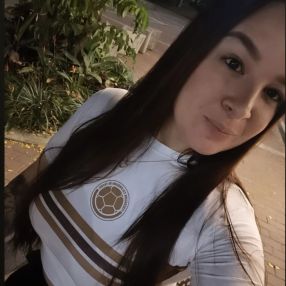 Juliana, Niñera o canguro en Velilla de San Antonio