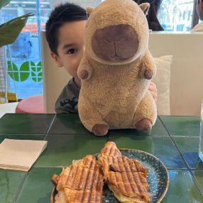 Fiorella, Familia en Barcelona