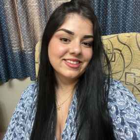 Claudia, Babysitter in Niebla