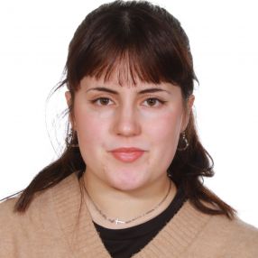 Sara, Niñera o canguro en Cangas del Narcea
