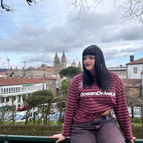 Paz, Niñera o canguro en Cee