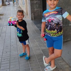 Ivan, Familia en Alcanar