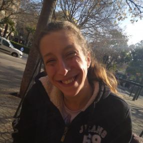 Bruna, Babysitter in Mutxamel