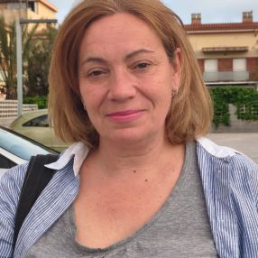 MONS, Babysitter in Sant Pere de Ribes