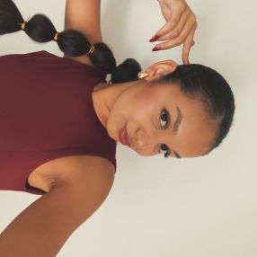 Candela, Niñera o canguro en Ceutí