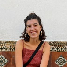Irene, Niñera o canguro en Ibarra