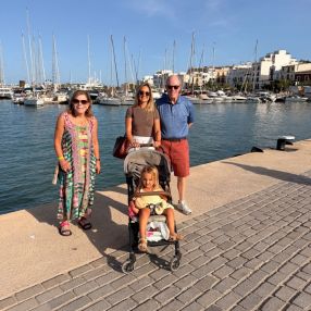 Jon, Family in Santa Eulària des Riu
