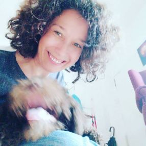 Wara Alexandra, Babysitter in Gelves