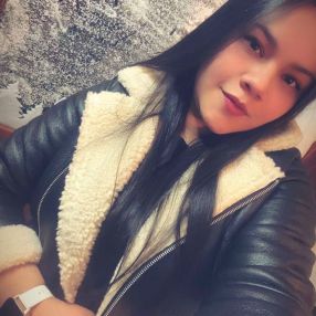 Karen Lizeth, Niñera o canguro en Liria