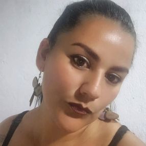 Karen Durley, Niñera o canguro en Las Torres de Cotillas