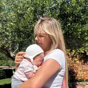 Megan, Familia en Girona